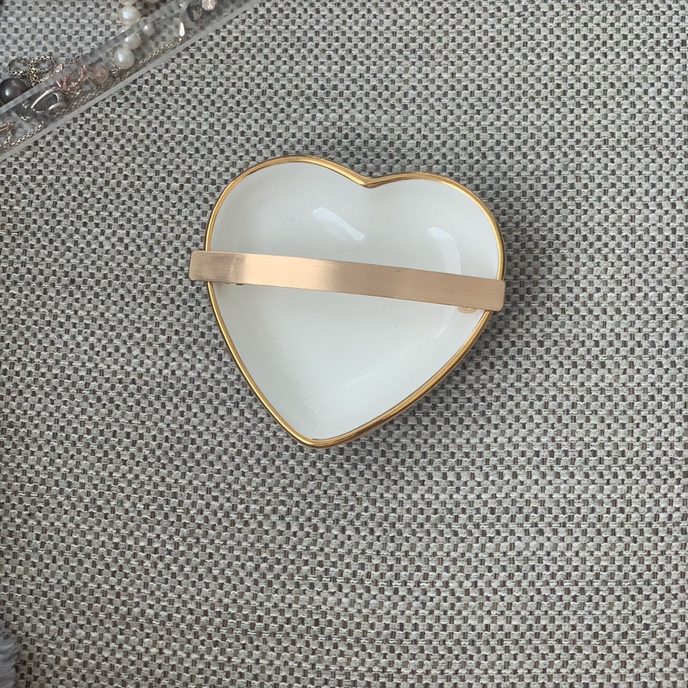 gold hair clip(free if purchase 2 items from me)